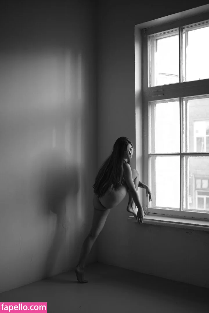 Avrelia Amaris Onlyfans Photo Gallery 