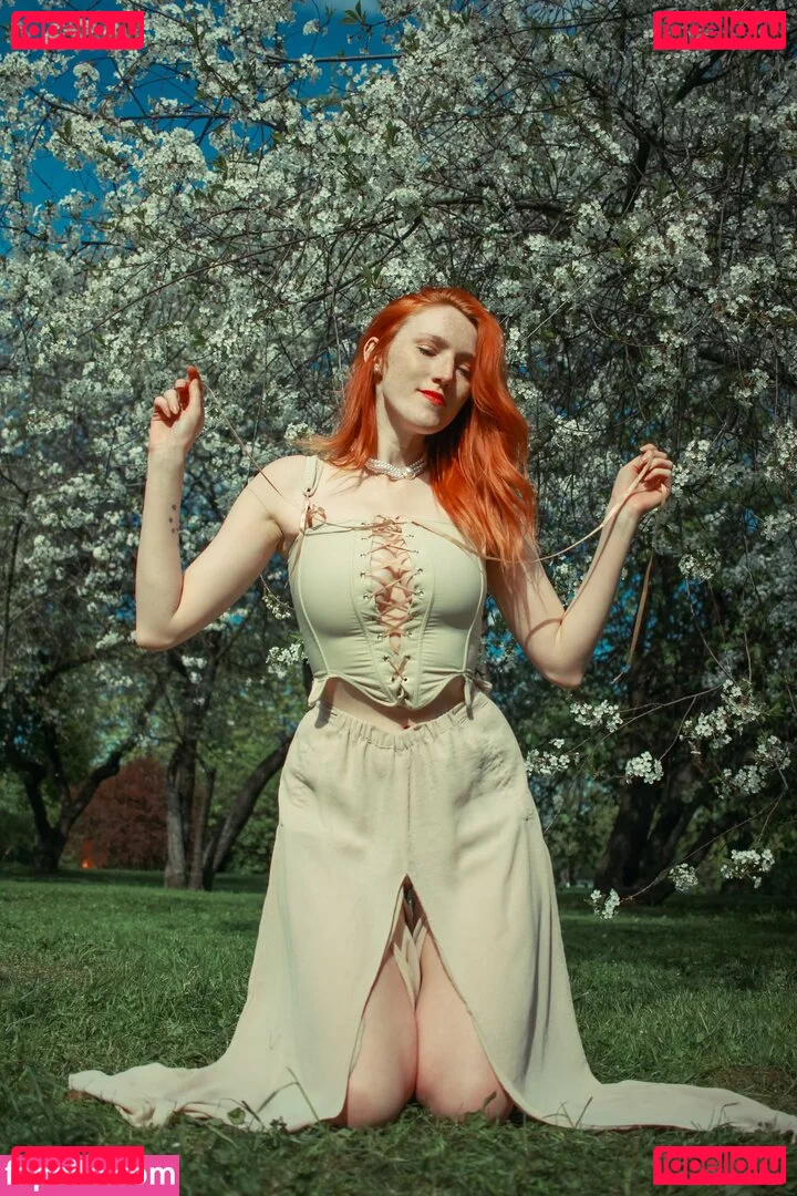 lisiyelf Onlyfans Photo Gallery 