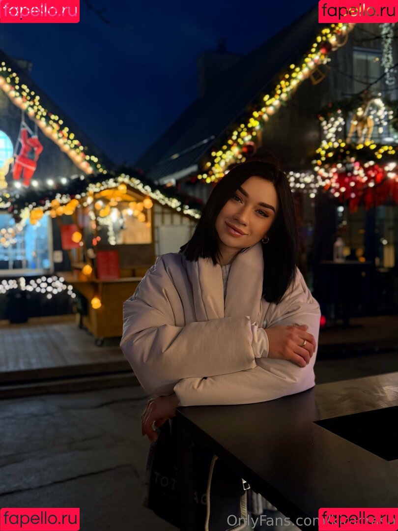 kiracrash Onlyfans Photo Gallery 