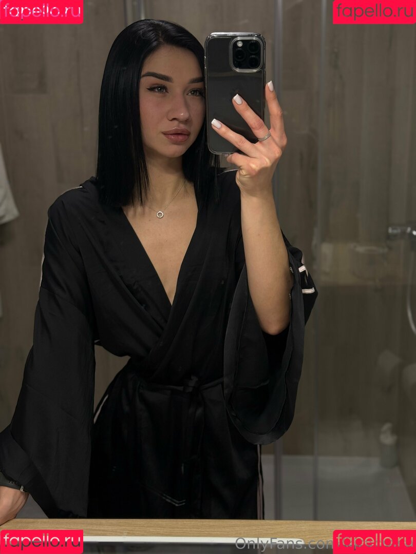 kiracrash Onlyfans Photo Gallery 