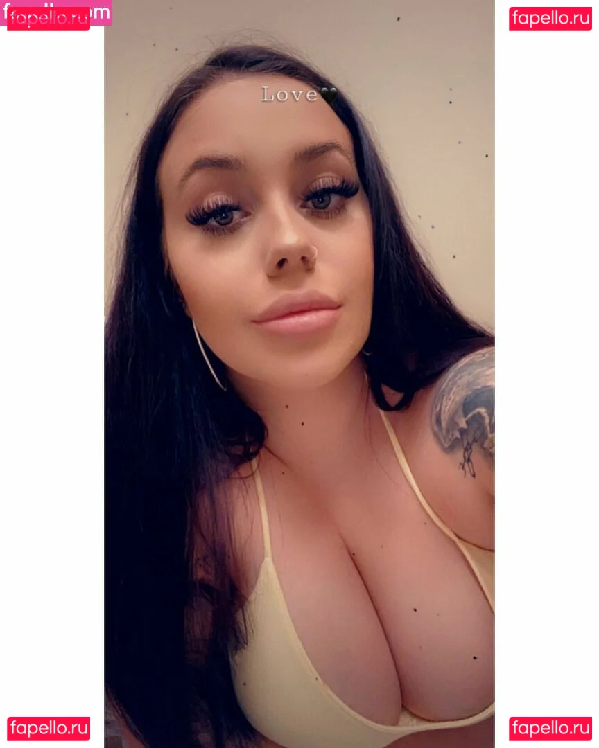 Kiersten Zimmermann Onlyfans Photo Gallery 