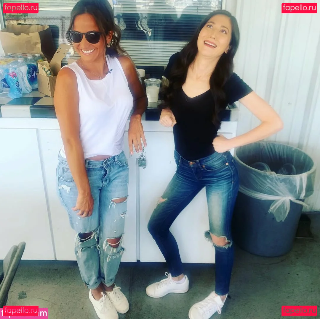 Mina Kimes Onlyfans Photo Gallery 