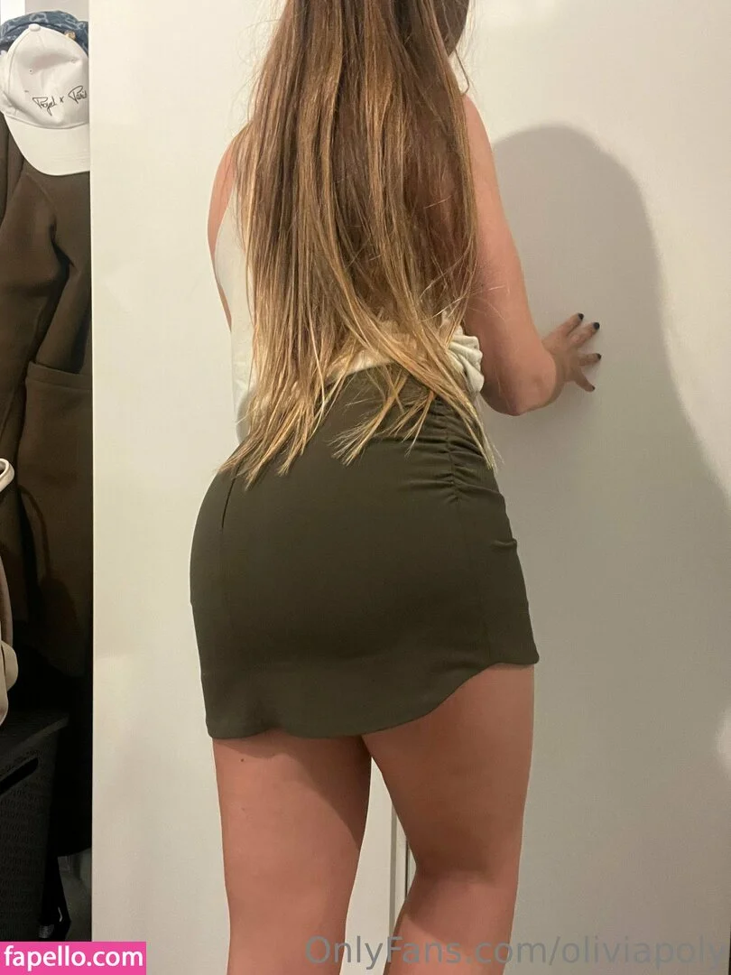 oliviapoly Onlyfans Photo Gallery 