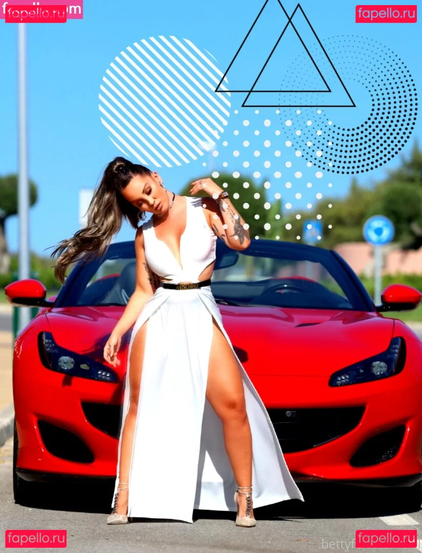 bettyfoxxxofficial Onlyfans Photo Gallery 