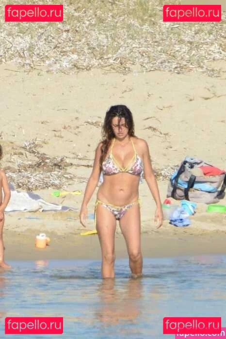 Penélope Cruz Onlyfans Photo Gallery 