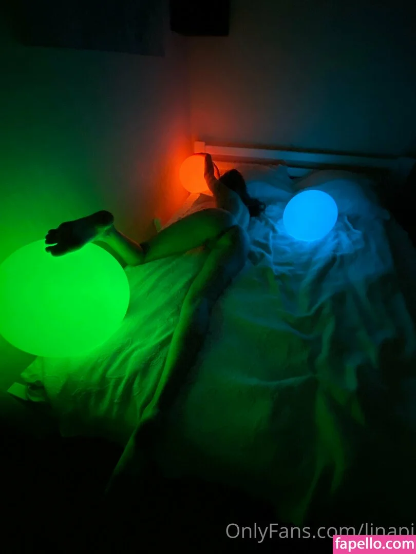 linapi Onlyfans Photo Gallery 