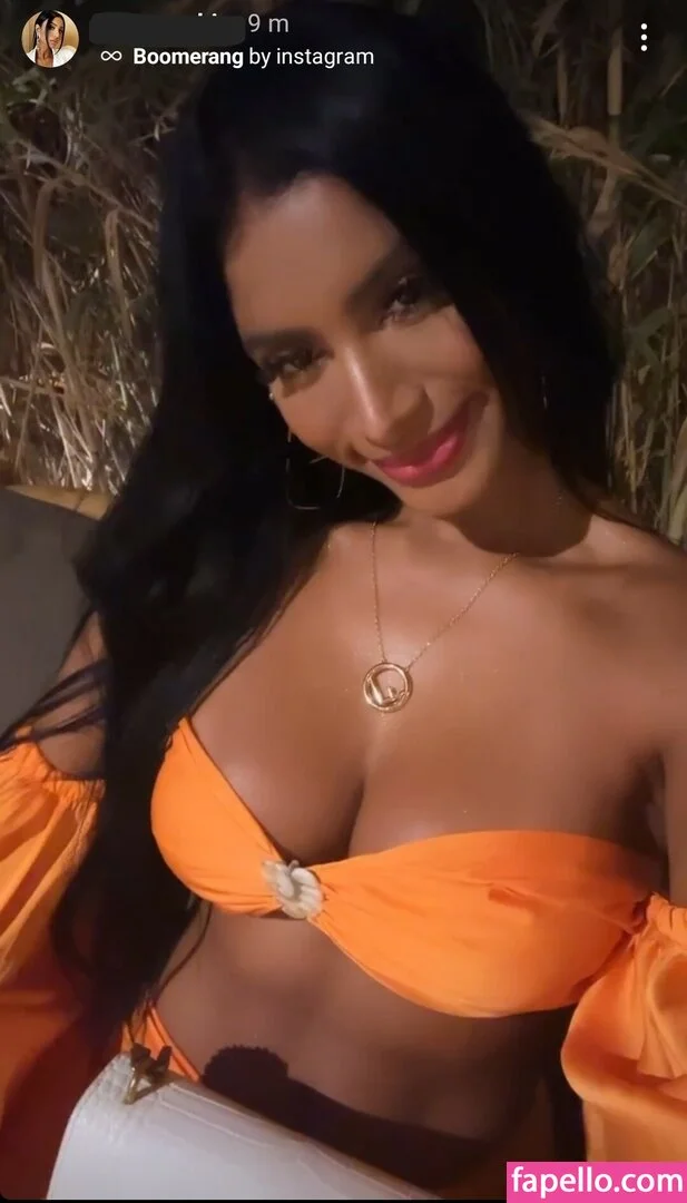 Dubai Escort Onlyfans Photo Gallery 