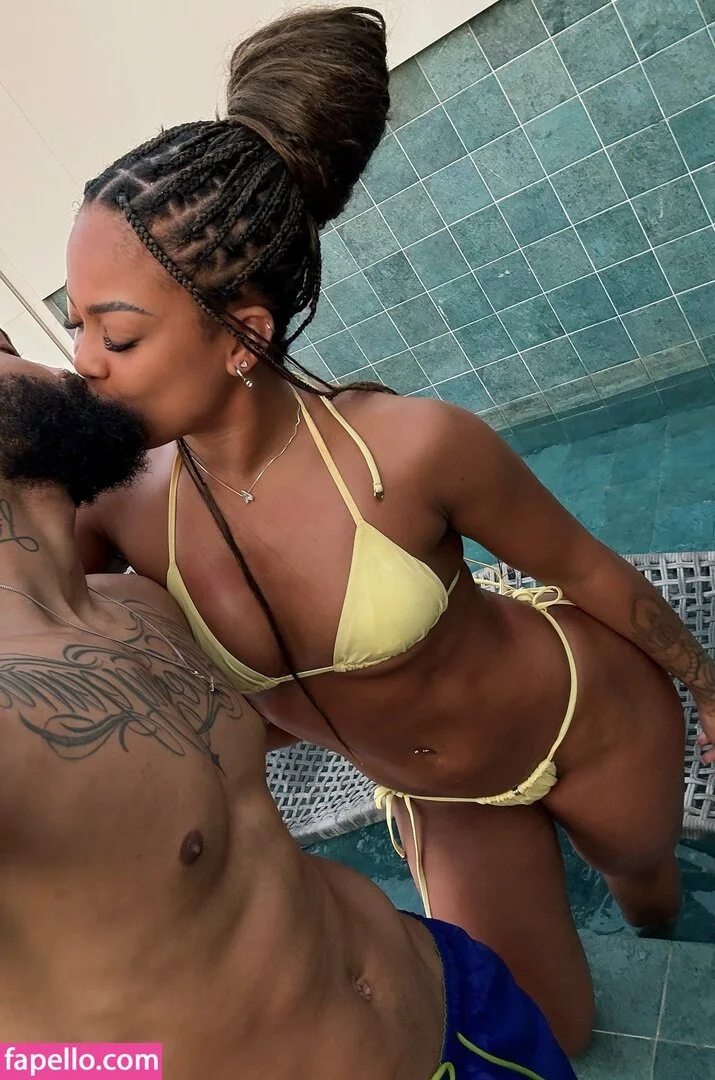 Marvvila Onlyfans Photo Gallery 