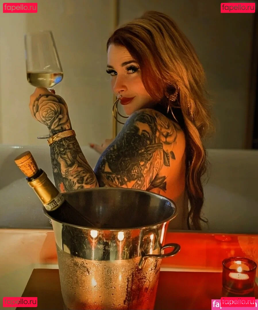 Lyn_k44 Onlyfans Photo Gallery 