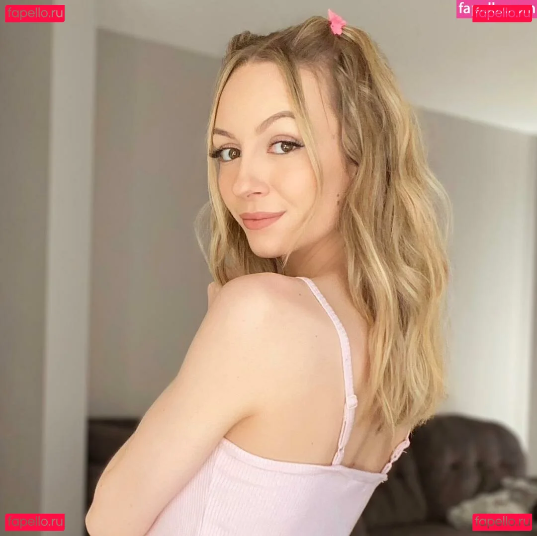 lilly_lil Onlyfans Photo Gallery 