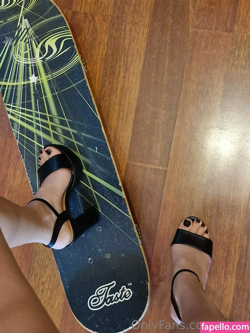 Nirvy Onlyfans Photo Gallery 