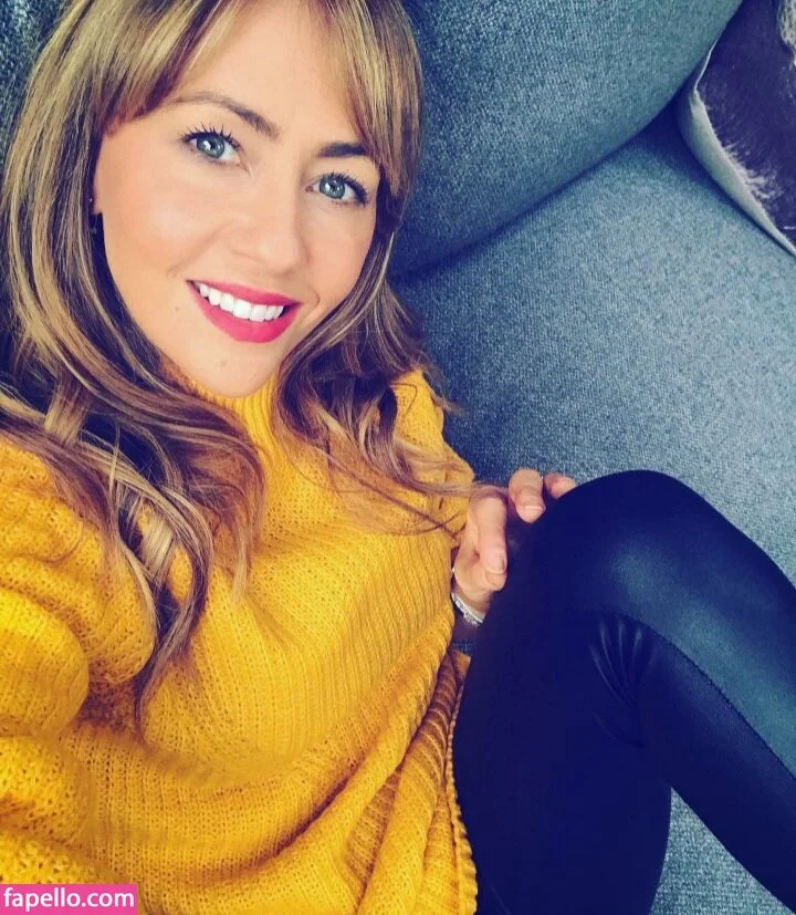 Samia Ghadie Onlyfans Photo Gallery 