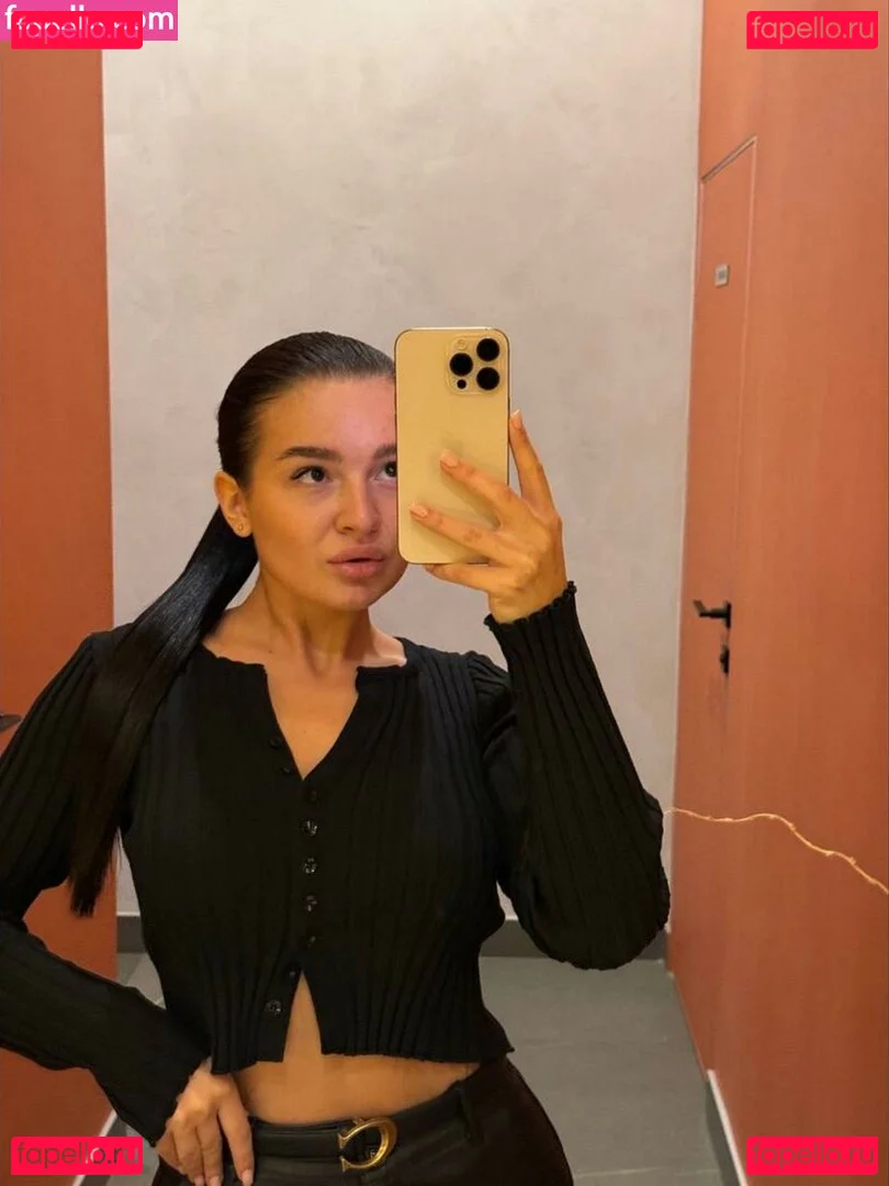 Molly Fit Onlyfans Photo Gallery 