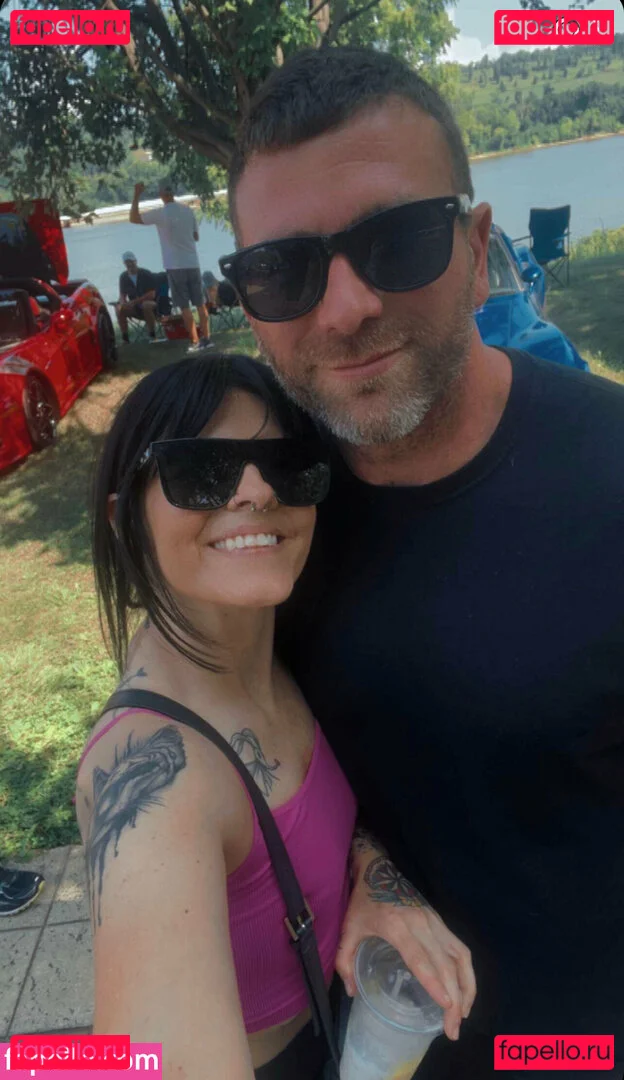 megadongx Onlyfans Photo Gallery 