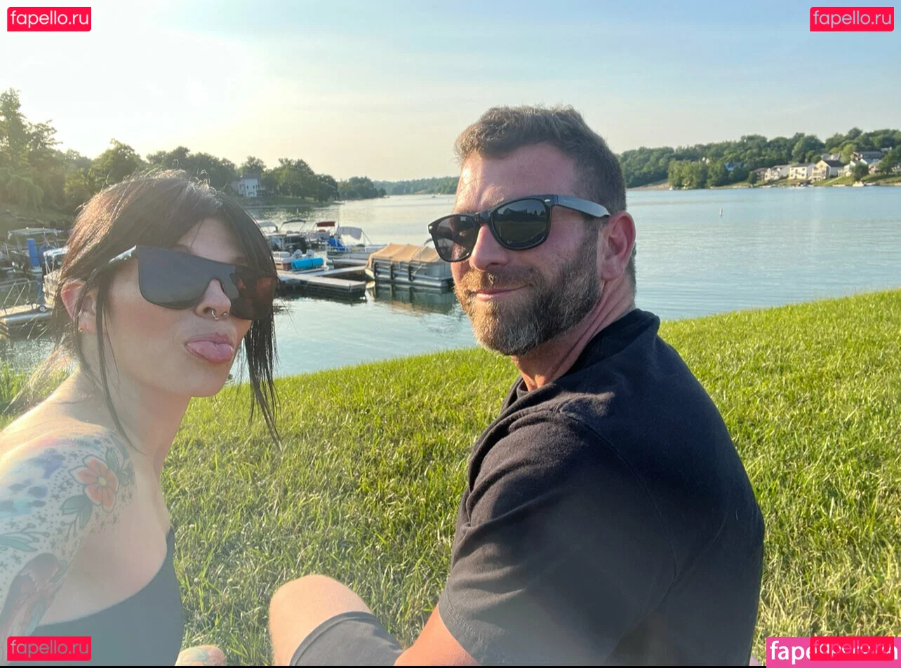 megadongx Onlyfans Photo Gallery 