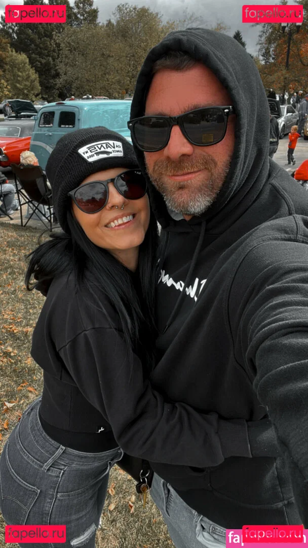 megadongx Onlyfans Photo Gallery 