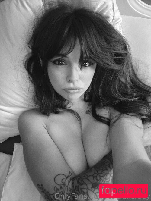 caciakersey Onlyfans Photo Gallery 