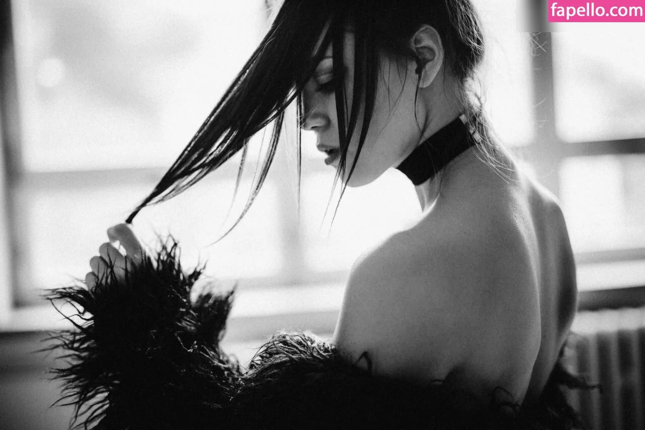 Anna Ronzhin Onlyfans Photo Gallery 