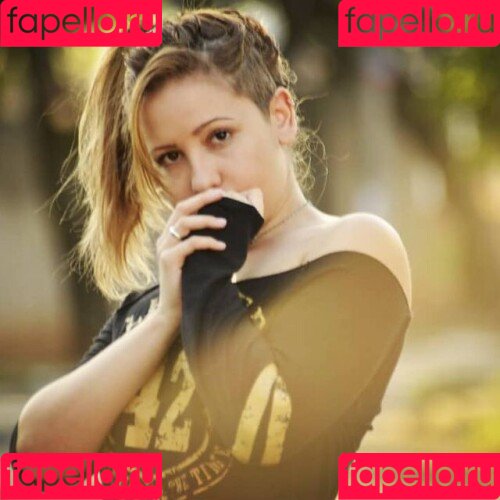 Aninha Voorhees Onlyfans Photo Gallery 