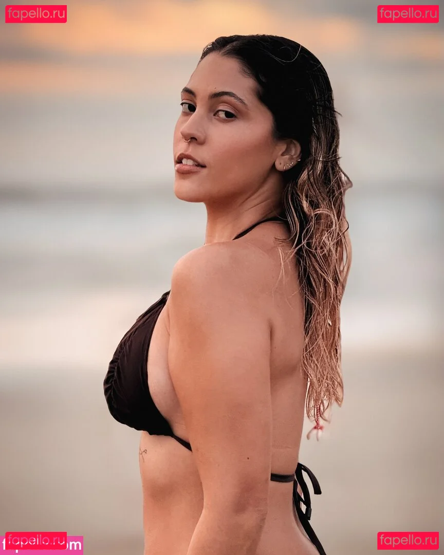 Dora Figueiredo Onlyfans Photo Gallery 