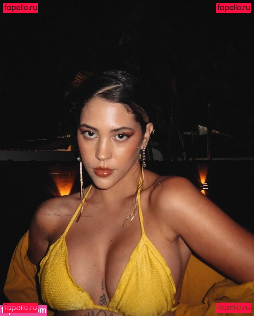 Dora Figueiredo Onlyfans Photo Gallery 