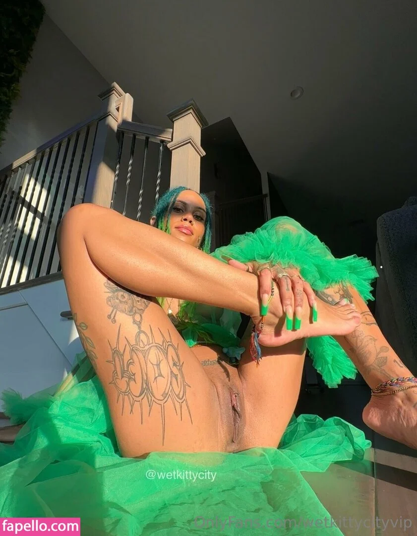 artbybrix3 Onlyfans Photo Gallery 