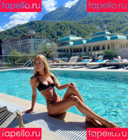 alenilann Onlyfans Photo Gallery 