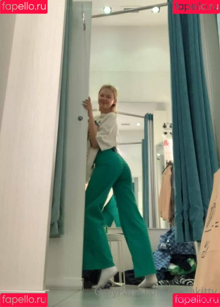 elinakitty Onlyfans Photo Gallery 