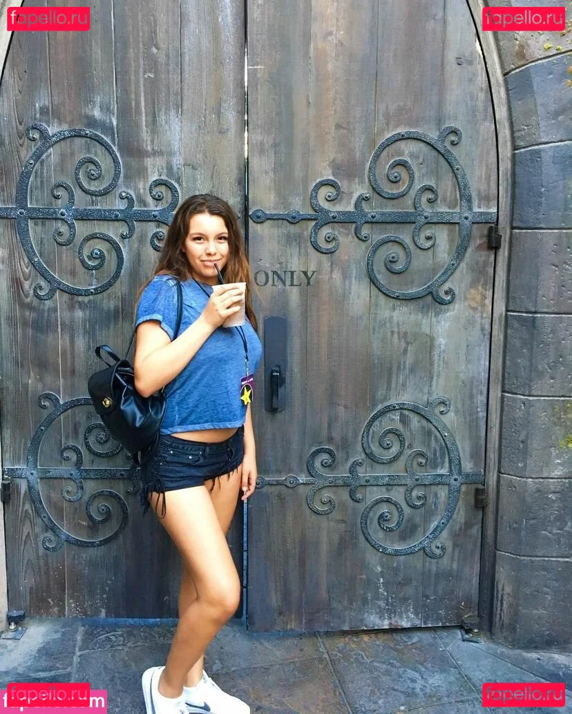 nenabelsito Onlyfans Photo Gallery 