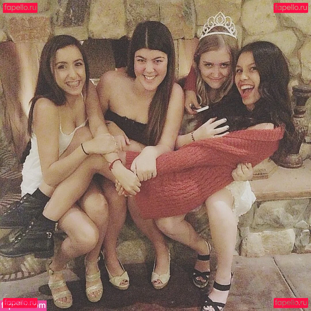 nenabelsito Onlyfans Photo Gallery 