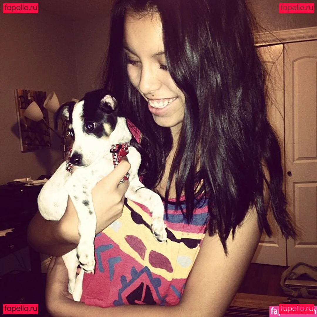 nenabelsito Onlyfans Photo Gallery 