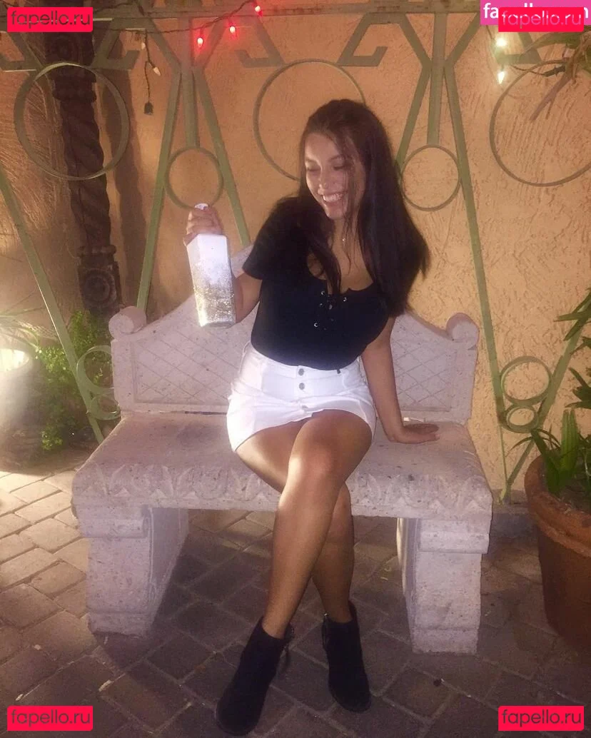 nenabelsito Onlyfans Photo Gallery 