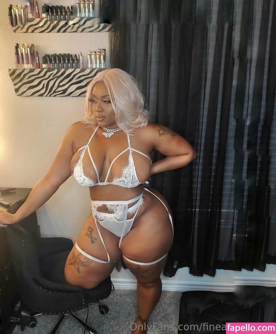 fineapple_diva Onlyfans Photo Gallery 