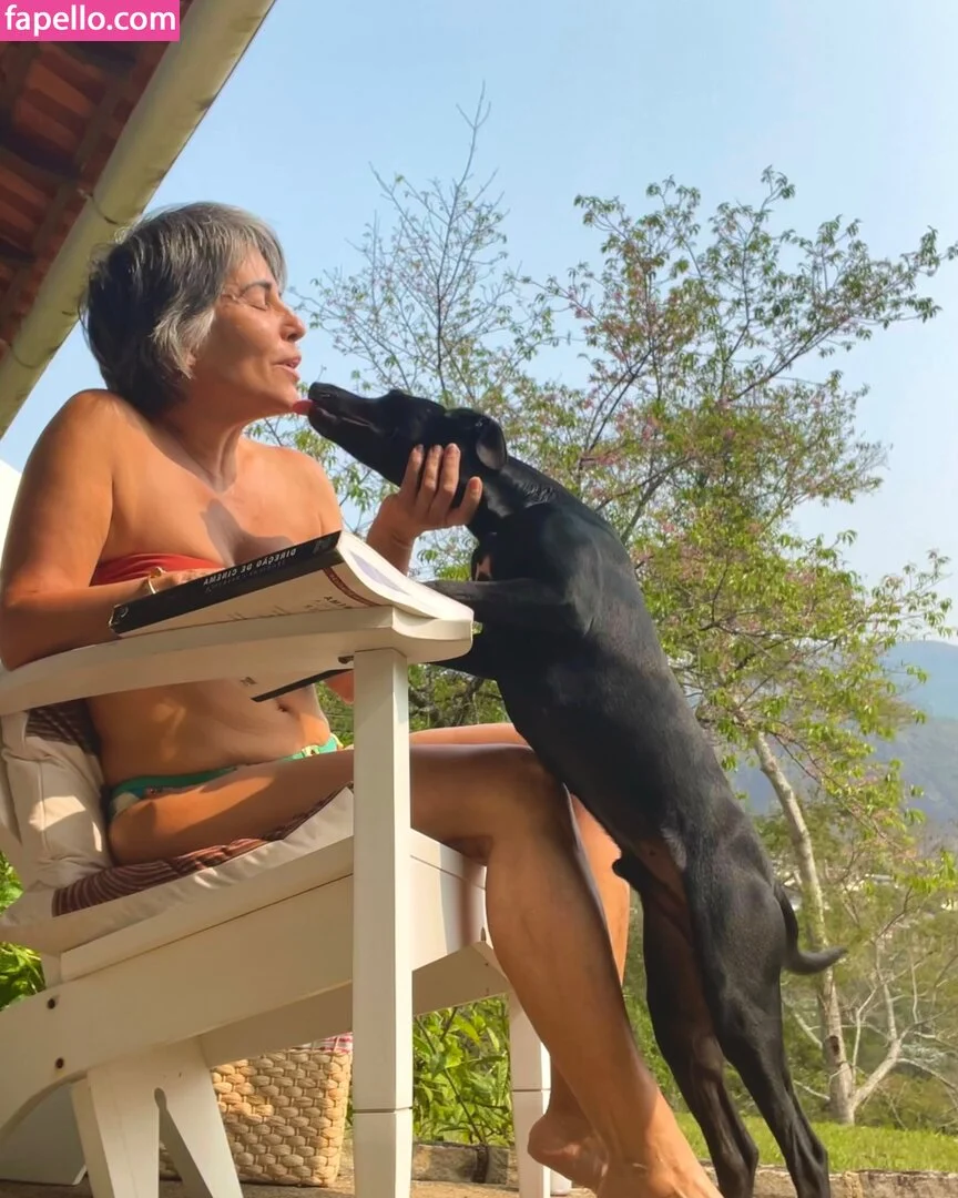 Gloria Pires Onlyfans Photo Gallery 