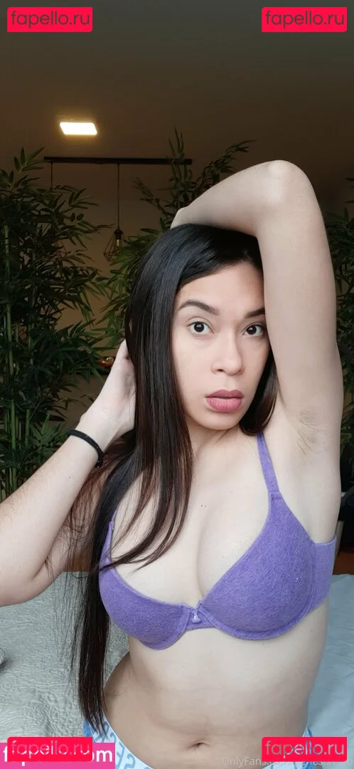 holy_olla Onlyfans Photo Gallery 