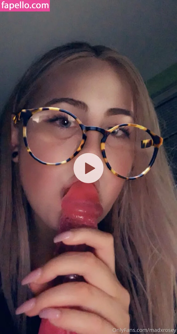 madxrosey Onlyfans Photo Gallery 