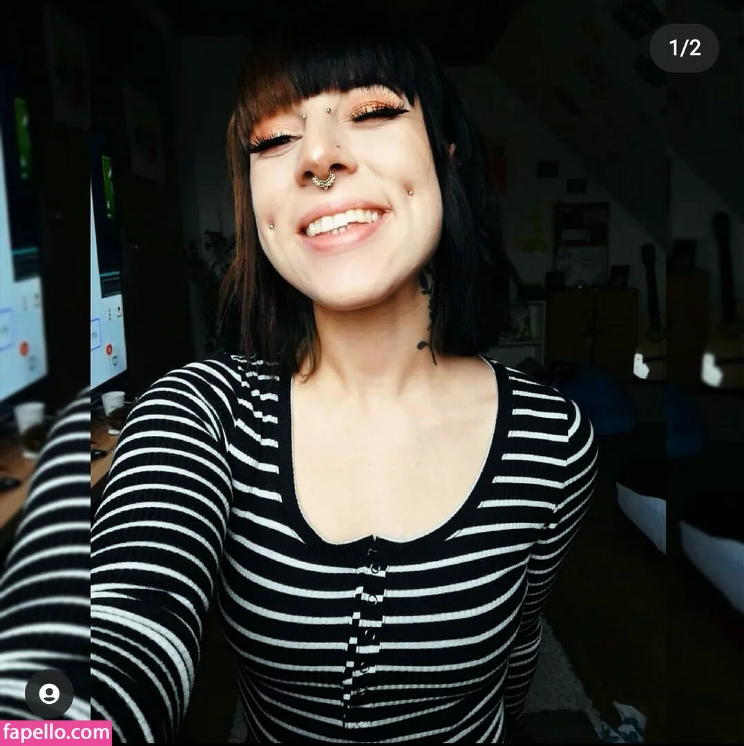 144memories Onlyfans Photo Gallery 