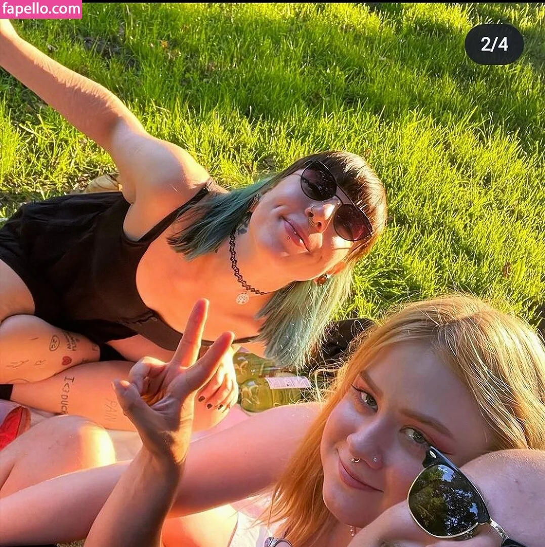 144memories Onlyfans Photo Gallery 