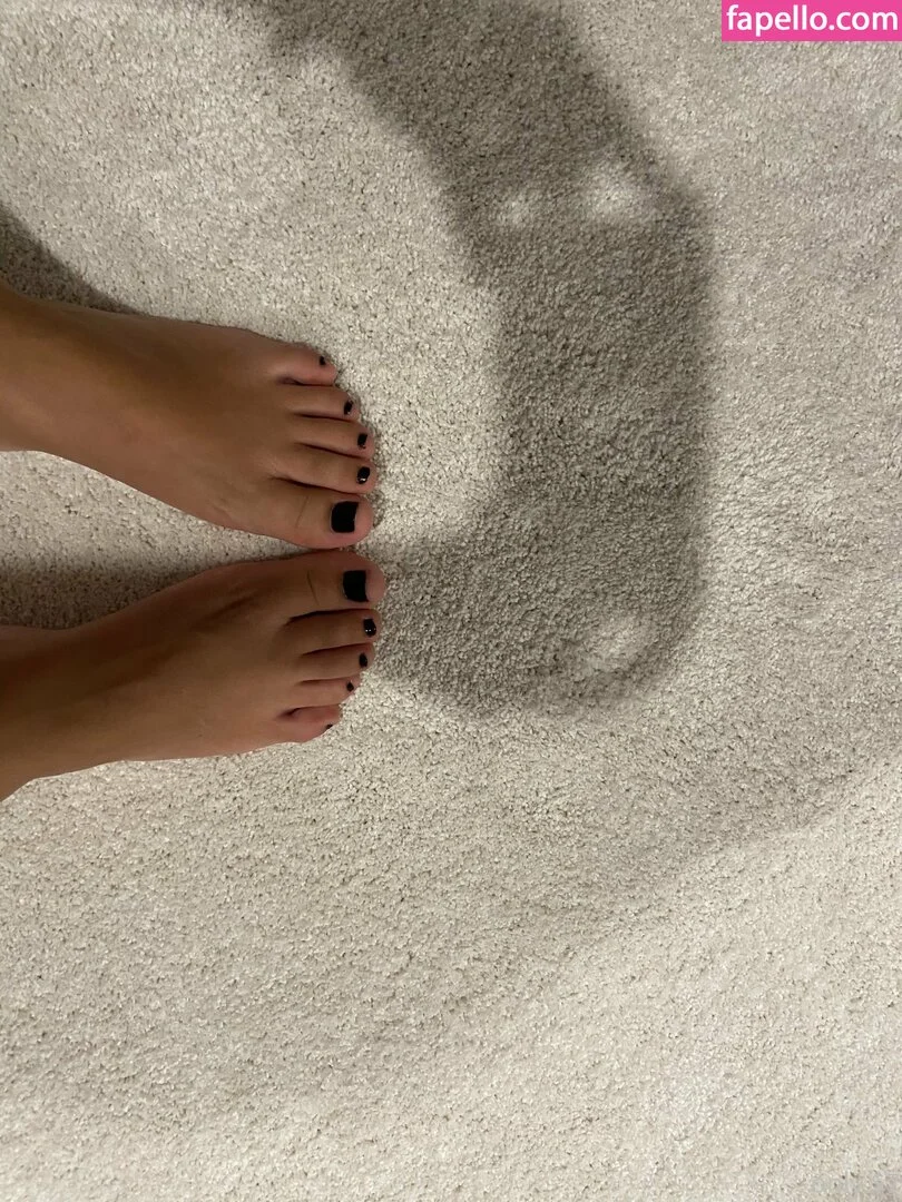 goddessvalentinaaa Onlyfans Photo Gallery 