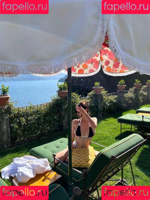 Baek Si Young Onlyfans Photo Gallery 