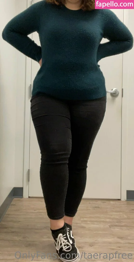 taerapfree Onlyfans Photo Gallery 