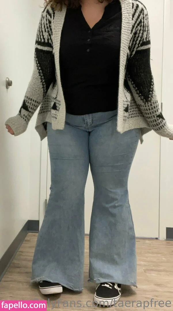 taerapfree Onlyfans Photo Gallery 