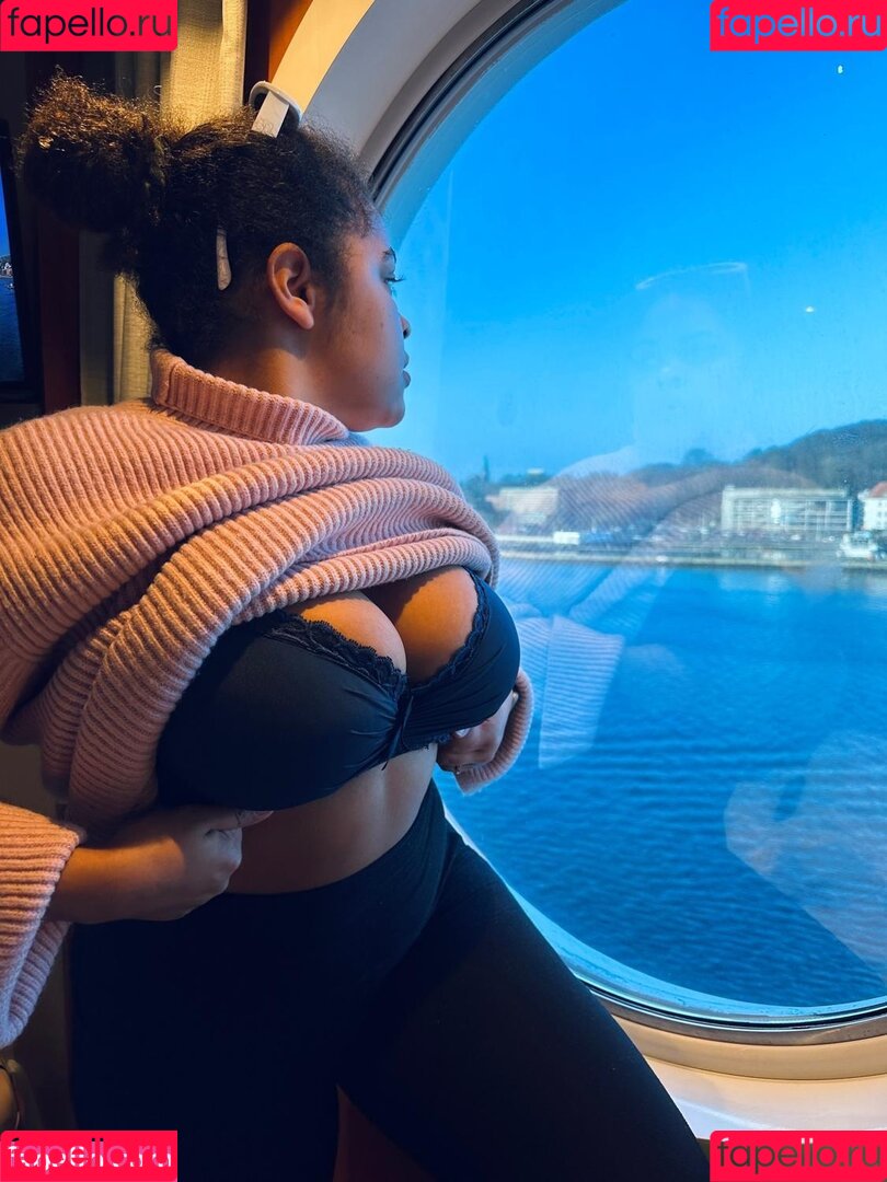 Flitzitas Onlyfans Photo Gallery 