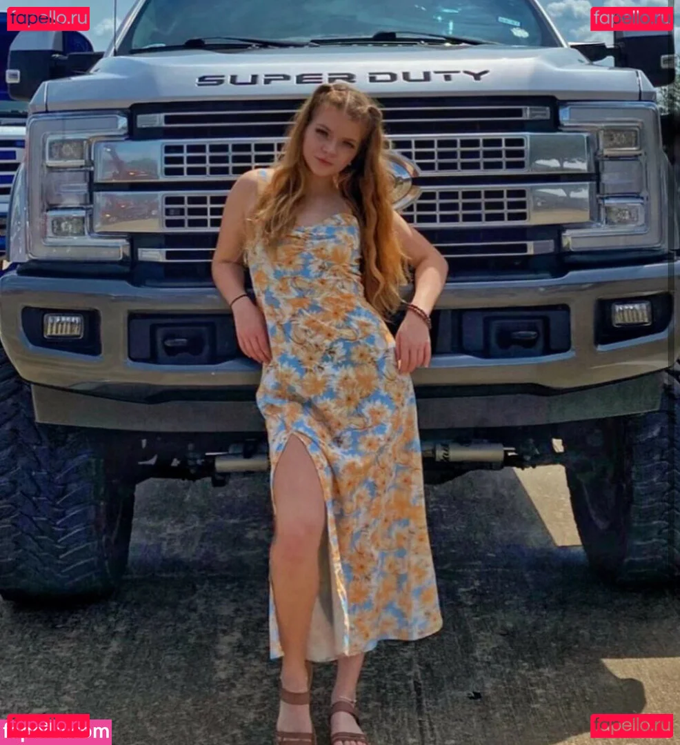 ashley.marie.model Onlyfans Photo Gallery 