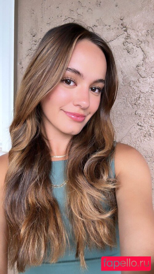 Andrea González Onlyfans Photo Gallery 