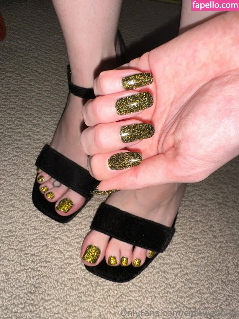 cutewebbies Onlyfans Photo Gallery 