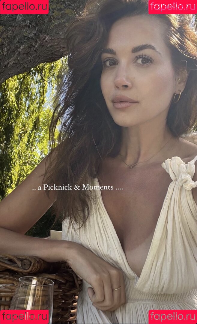 Mandy Capristo Onlyfans Photo Gallery 