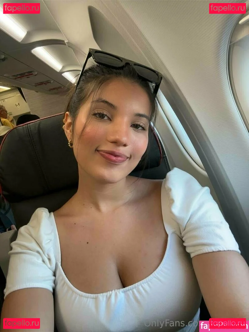 blueella Onlyfans Photo Gallery 