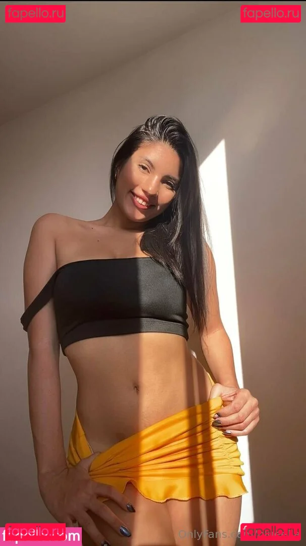 blueella Onlyfans Photo Gallery 