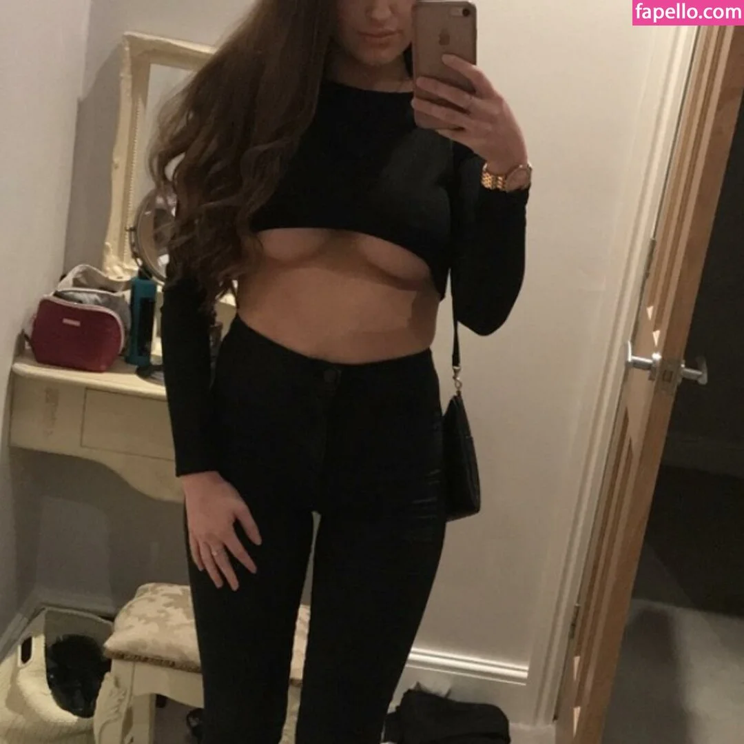 Lucy Beverley Onlyfans Photo Gallery 